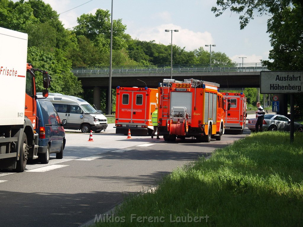 VU Stadtautobahn Zoobruecke Rich Koeln Ost AS Hoehenberg P22.JPG